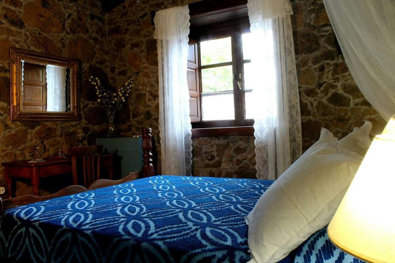 Casa Mary Lola Guest House Tinor Exterior photo